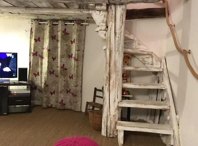 La Canourguette Ferienhaus